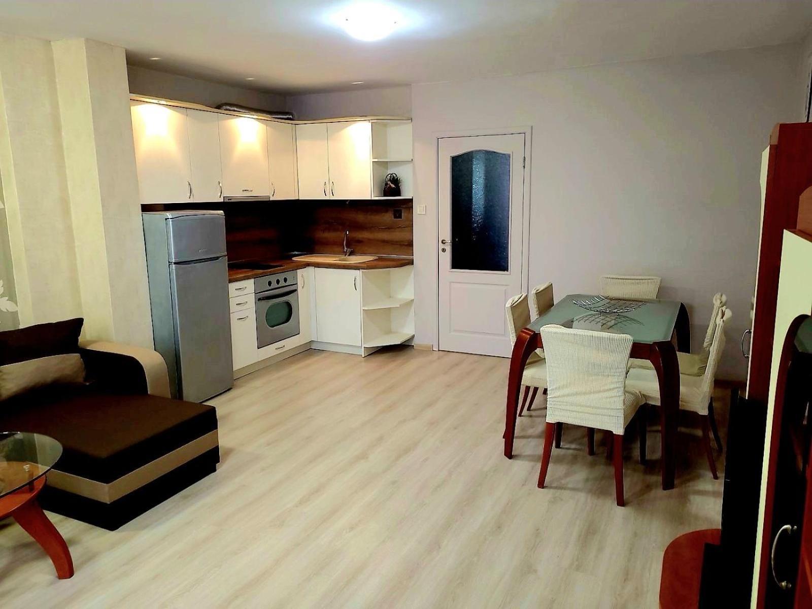 Lux Apartment Sisi Burgas Bagian luar foto