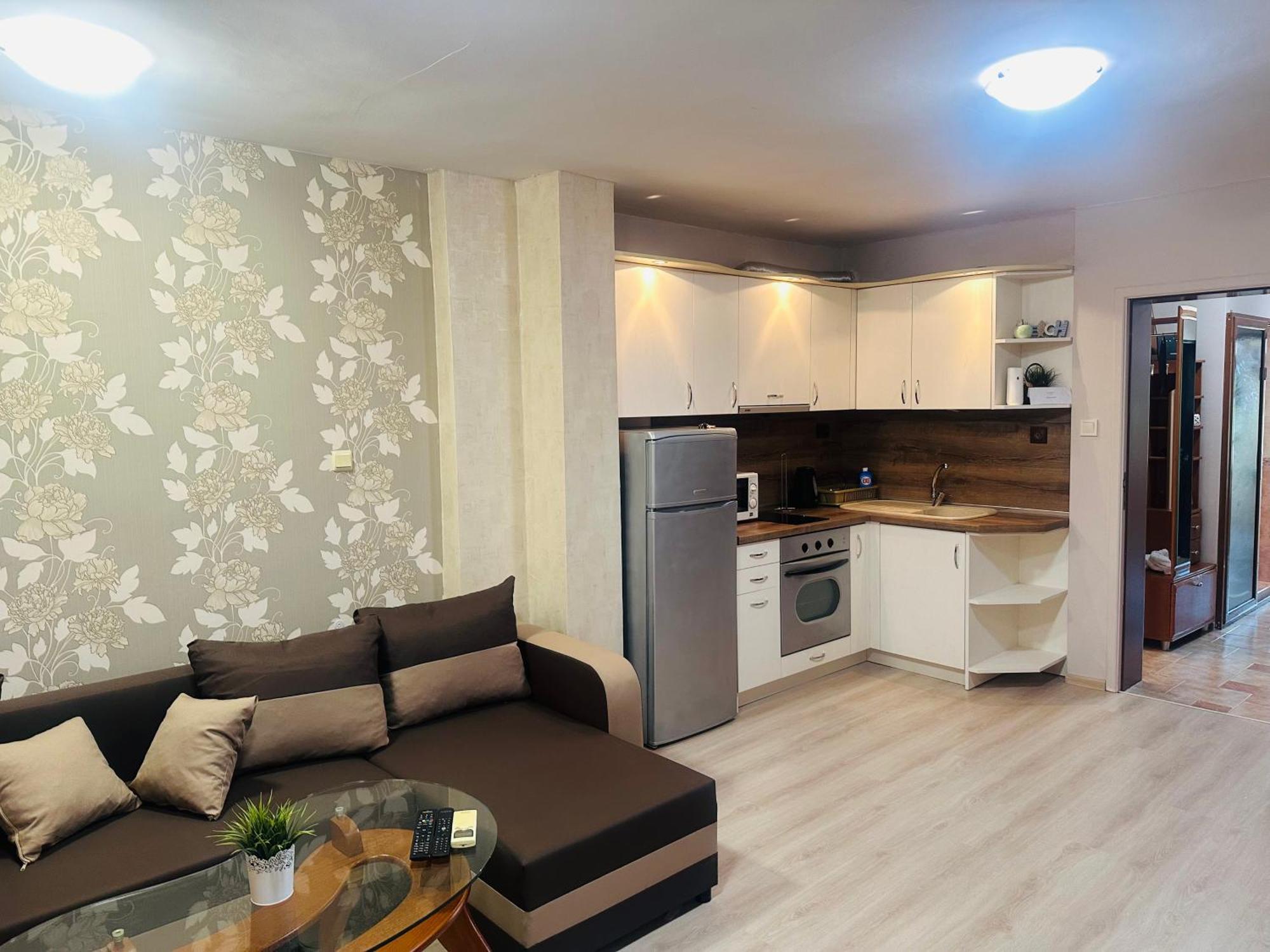 Lux Apartment Sisi Burgas Bagian luar foto